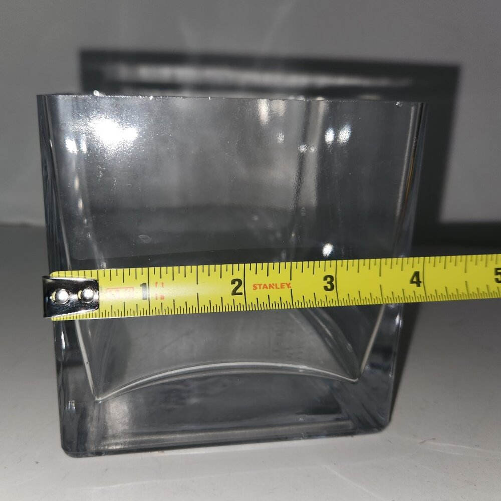 Glass Vase Square - Picture 4 of 9